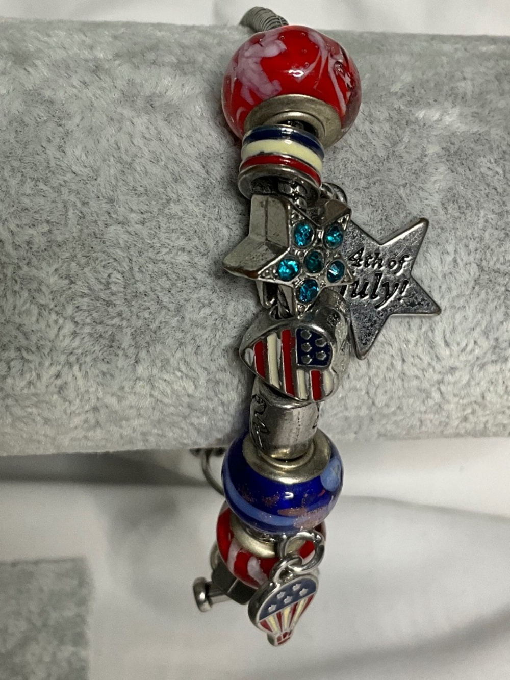 Willabee & Ward July Calendar Charm Bracelet - Red White & Blue Stars and Stripe